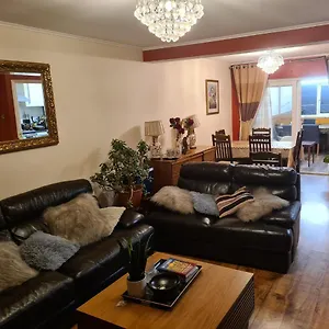 Specious In Northolt Homestay